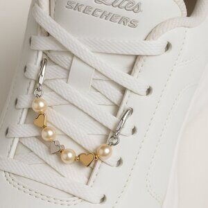 Beaded Shoe Charm with Hearts & Faux Pearls – Sold Individually
